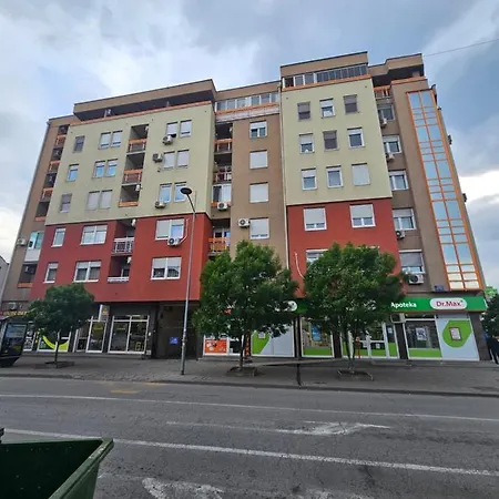 Centar Lux Apartman Novi Sad Exterior photo